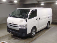 2015 Toyota Regiusace Van