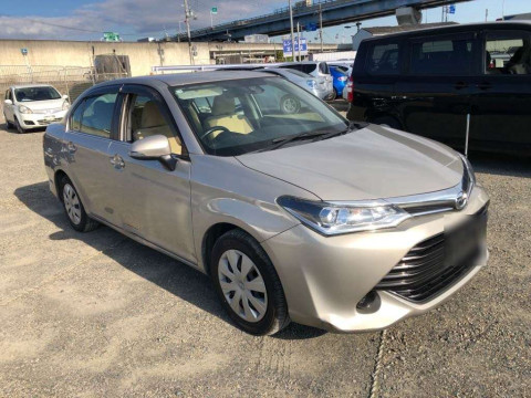 2016 Toyota Corolla Axio NZE161[2]