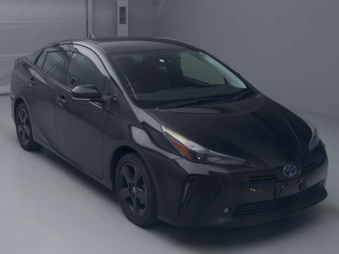 2022 Toyota Prius ZVW51[2]