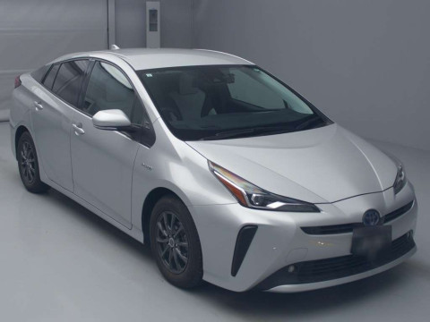 2019 Toyota Prius ZVW51[2]