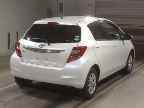 2016 Toyota Vitz NSP130[1]