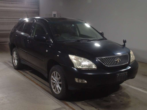 2005 Toyota Harrier MCU30W[2]