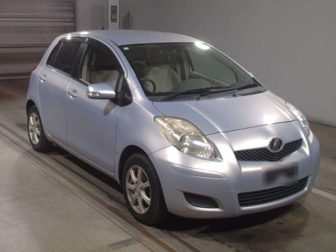 2009 Toyota Vitz KSP90[2]