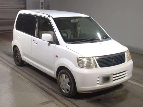 2005 Mitsubishi eK Wagon H81W[2]