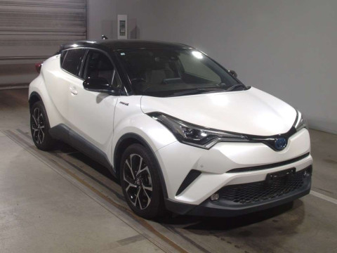 2018 Toyota C-HR ZYX10[2]