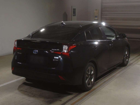 2021 Toyota Prius ZVW55[1]