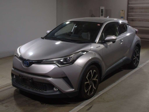 2018 Toyota C-HR ZYX10[0]