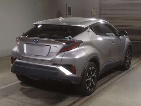 2018 Toyota C-HR ZYX10[1]