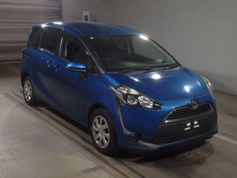 2016 Toyota Sienta NSP170G[2]