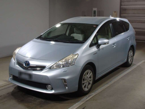 2012 Toyota Prius alpha ZVW41W[0]