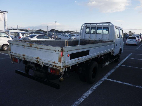 2003 Isuzu Elf Truck NPR81PR[1]