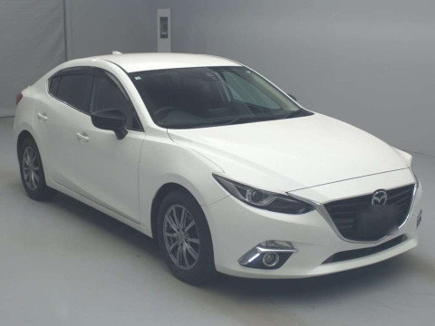 2015 Mazda Axela BM5FP[2]