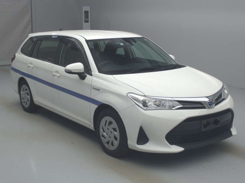 2020 Toyota Corolla Fielder NKE165G[2]