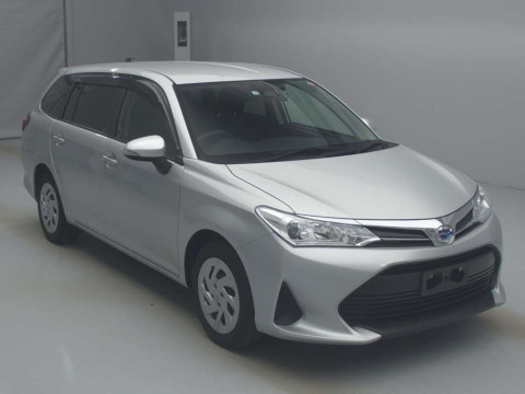 2021 Toyota Corolla Fielder NKE165G[2]