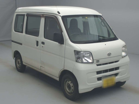 2015 Daihatsu Hijet Cargo S331V[2]