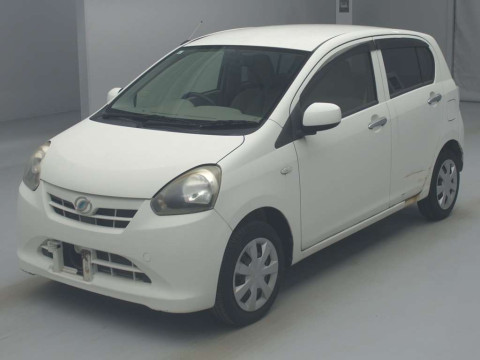 2013 Daihatsu Mira es LA300S[0]