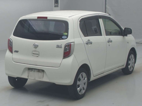 2013 Daihatsu Mira es LA300S[1]