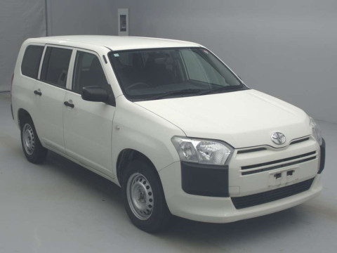 2018 Toyota Succeed NCP165V[2]