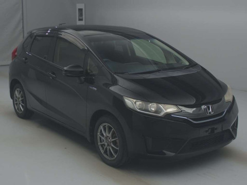 2014 Honda Fit Hybrid GP5[2]