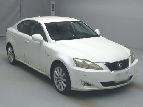 2008 Lexus IS GSE25[2]