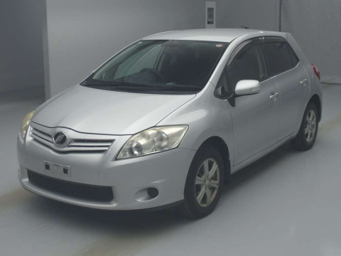 2010 Toyota Auris NZE154H[0]