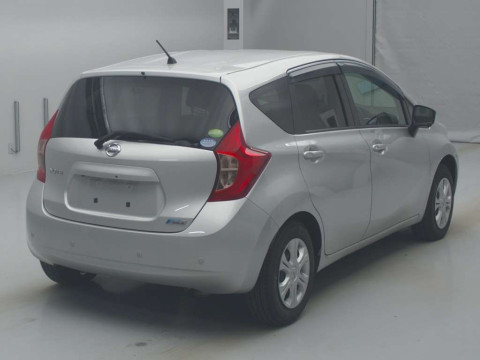 2015 Nissan Note E12[1]