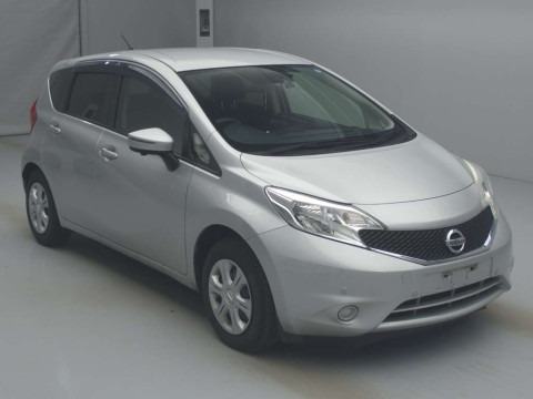 2015 Nissan Note E12[2]