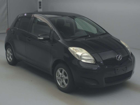 2009 Toyota Vitz KSP90[2]