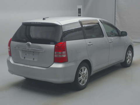 2004 Toyota Wish ZNE10G[1]