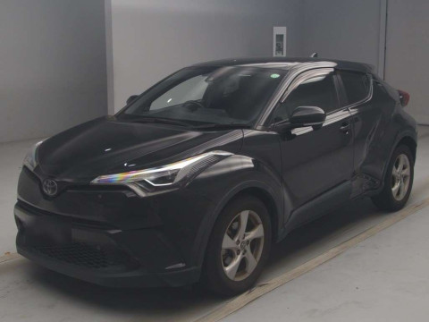 2019 Toyota C-HR NGX10[0]