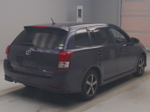 2012 Toyota Corolla Fielder NZE161G[1]