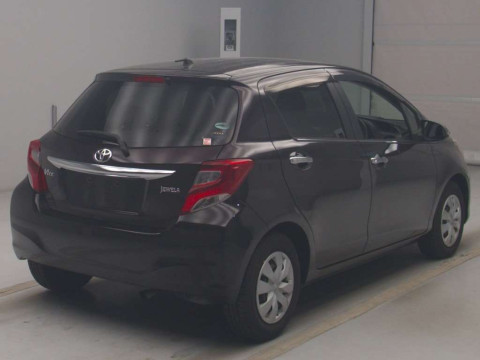 2015 Toyota Vitz NSP130[1]