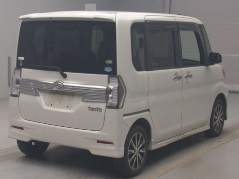 2016 Daihatsu Tanto Custom LA600S[1]