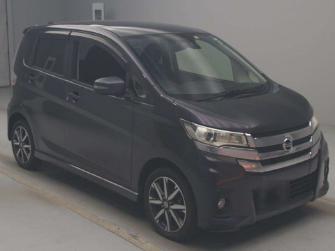 2016 Nissan DAYZ B21W[2]