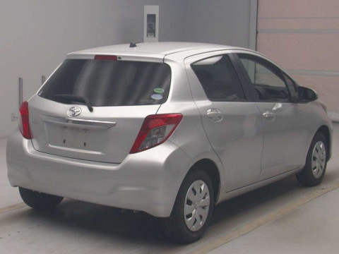 2014 Toyota Vitz KSP130[1]