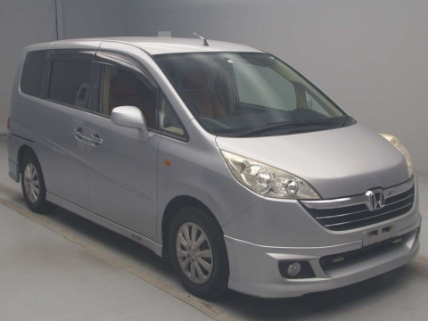 2006 Honda Step WGN RG1[2]