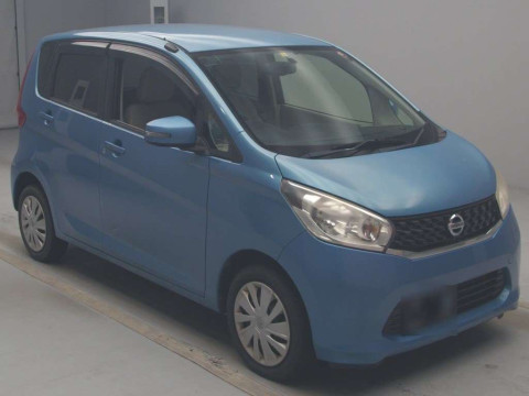 2014 Nissan DAYZ B21W[2]