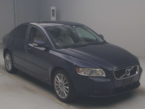 2012 Volvo S40 MB4204S[2]