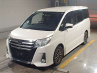 2014 Toyota Noah