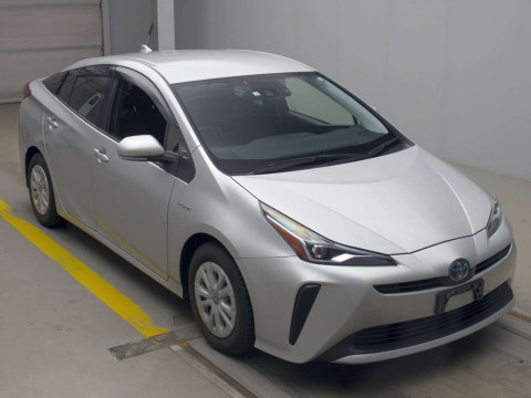 2020 Toyota Prius ZVW51[2]