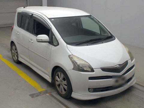 2007 Toyota Ractis NCP100[2]