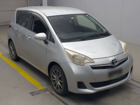 2012 Toyota Ractis NSP120[2]