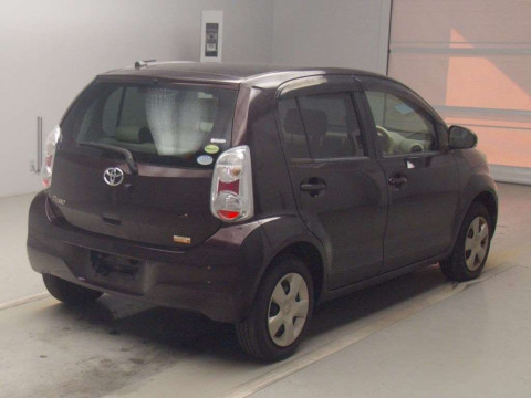 2013 Toyota Passo KGC30[1]