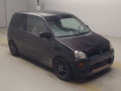 2003 Mitsubishi Minica H42V[2]