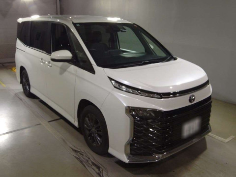 2024 Toyota Voxy MZRA90W[2]