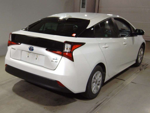 2022 Toyota Prius ZVW55[1]