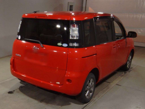 2012 Toyota Sienta NCP81G[1]