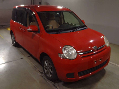 2012 Toyota Sienta NCP81G[2]