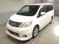 2009 Nissan Serena