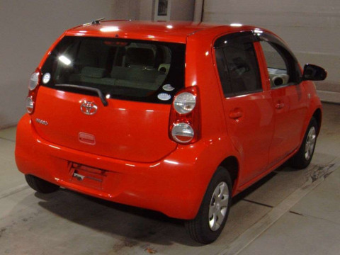 2011 Toyota Passo KGC30[1]